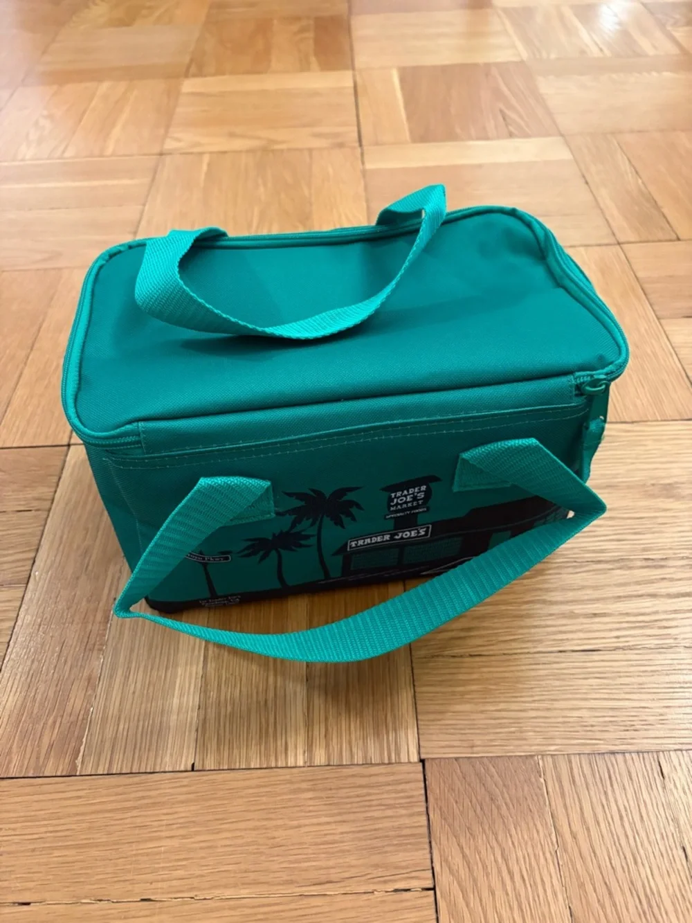 Trader Joe’s Mini Insulated Bag - Green - Picture 2 of 5